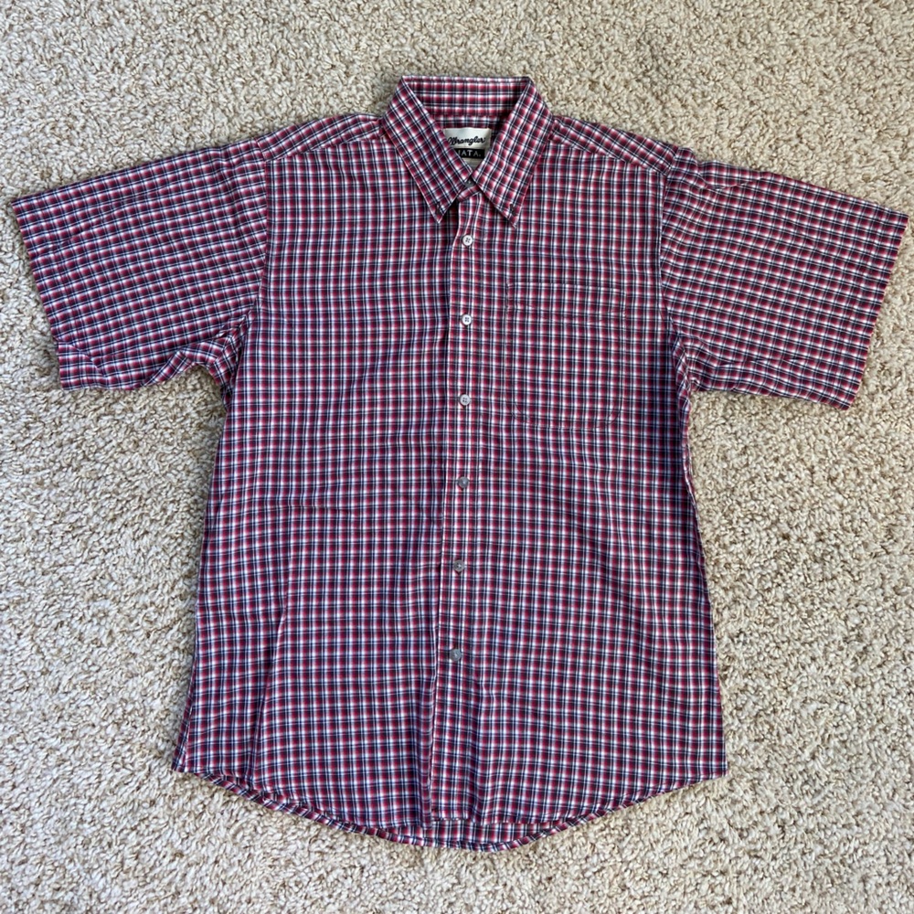 Boys Wrangler Riata short sleeve plaid button down shirt